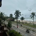 Quarto Beira Mar - Tombo - Guaruja